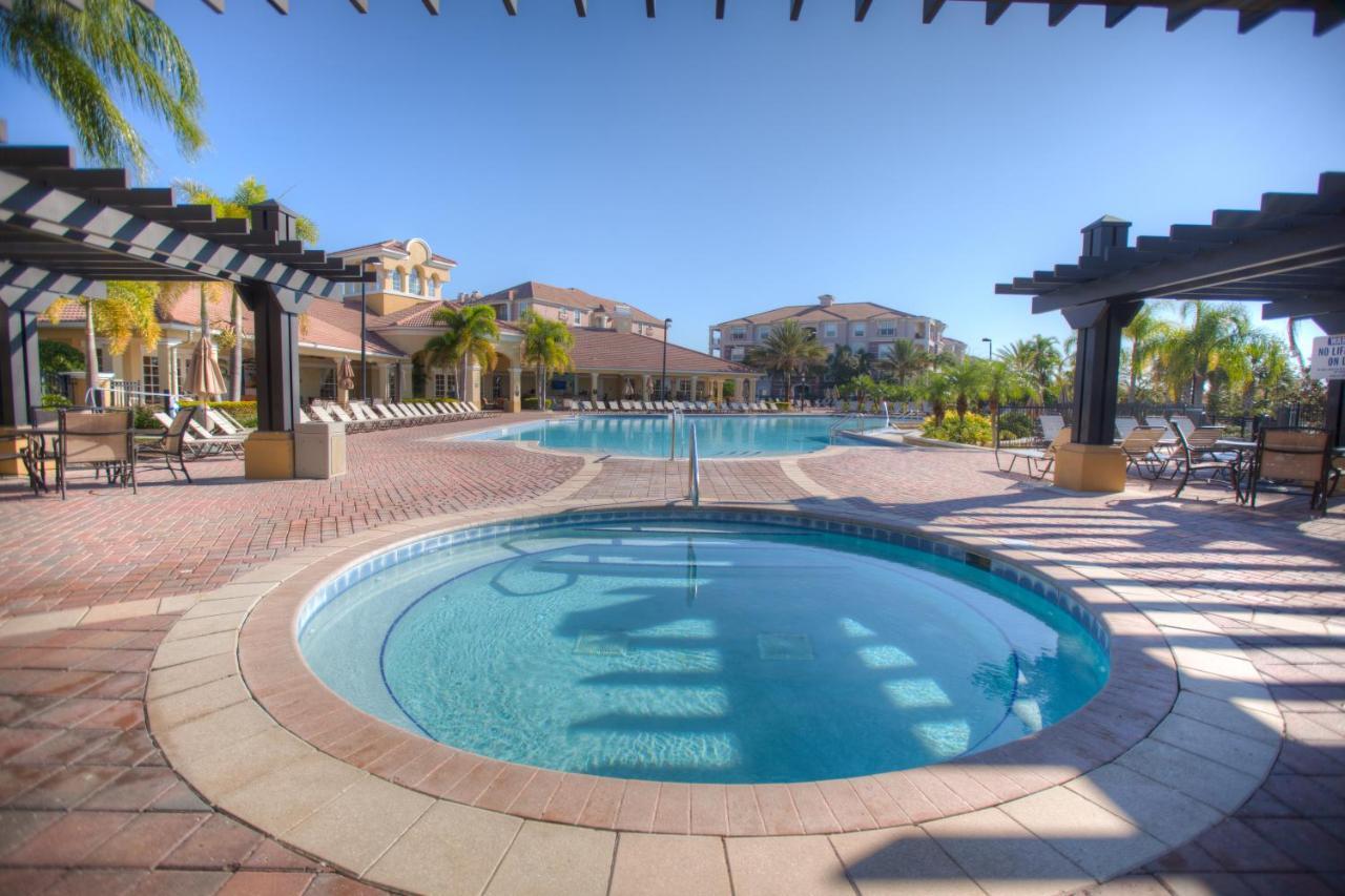 Stunning Lakeview Condo Wprivate Balcony Kissimmee Kültér fotó